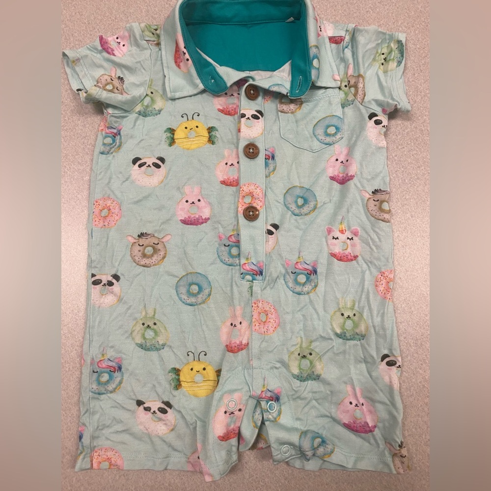 Posh Peanut 🍩 donut romper 18-24 months